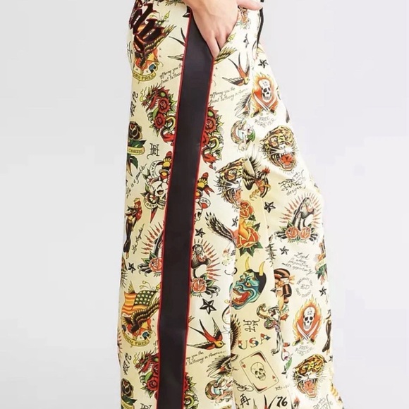 NWT Ed Hardy Y2K Womens Wearable Tattoo Art Track Pants Tiger Panther Skull Sz M - Picture 4 of 10